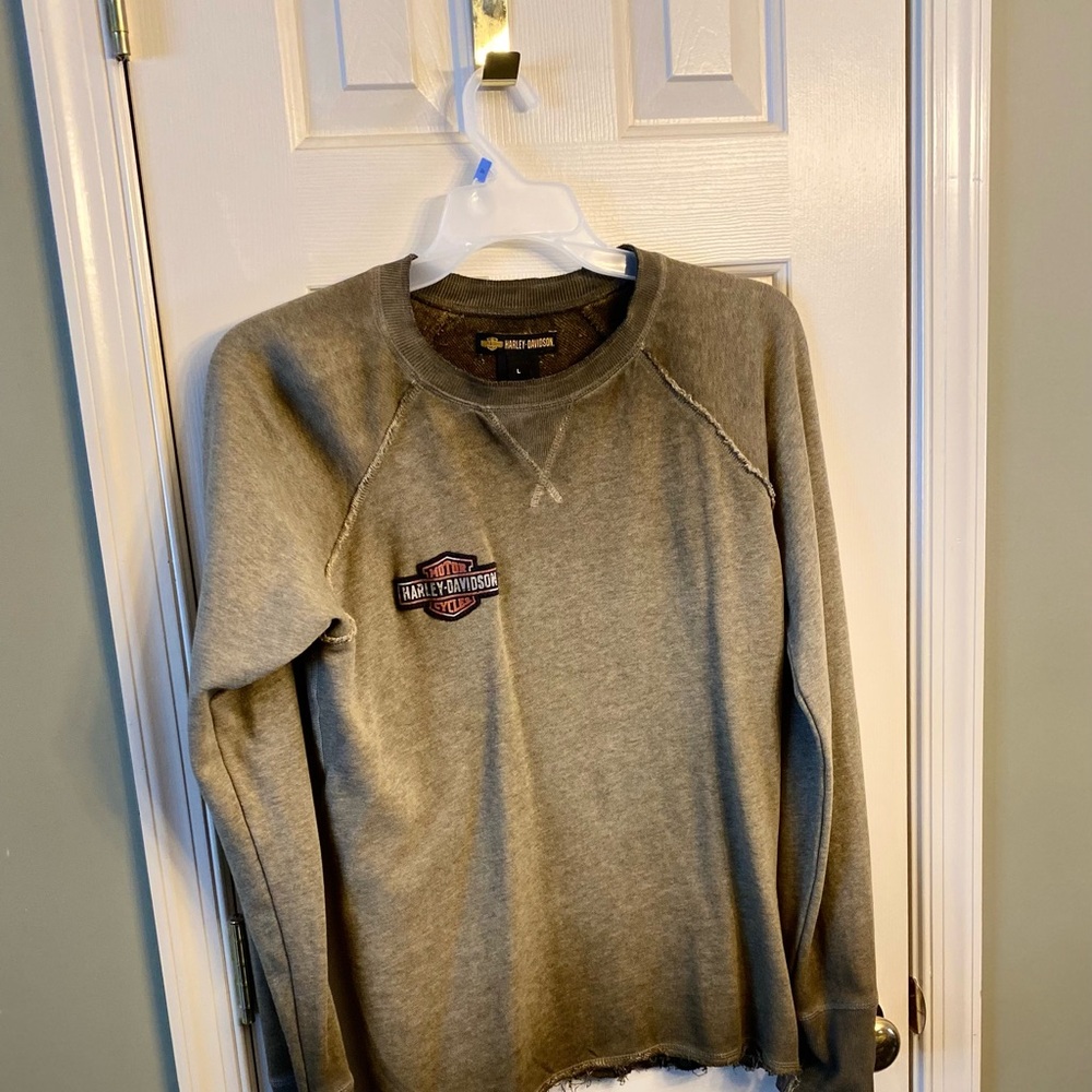 Harley-Davidson Women’s  Tan Crewneck Sweat Shirt